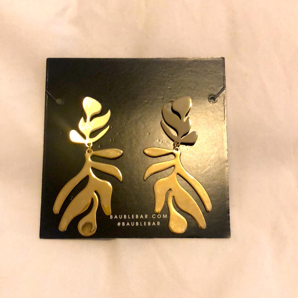 Bauble bar leaf dangle statement earrings